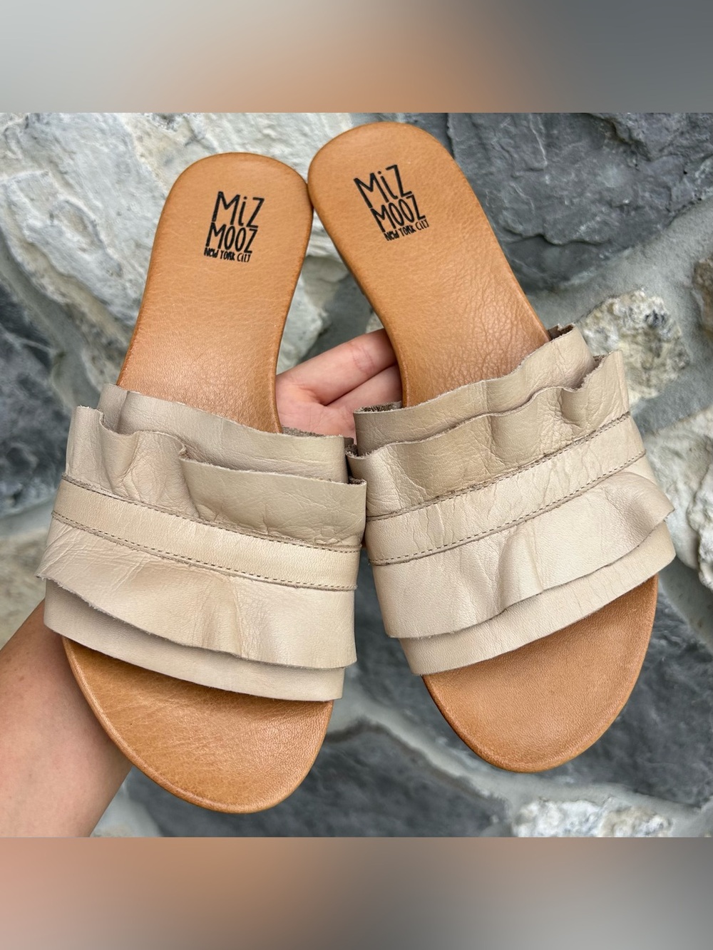 Miz Mooz Alena Slide Sandals Size 41 9.5-10 Beige Leather Ruffle Boho Minimalist
